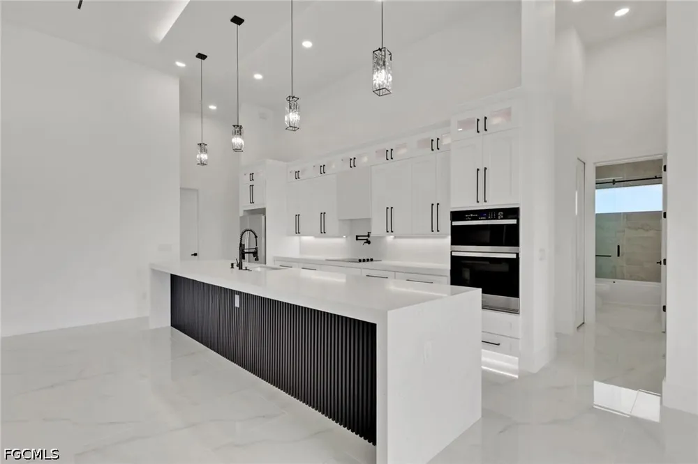 SE 17th Street Cape Coral, FL 33990