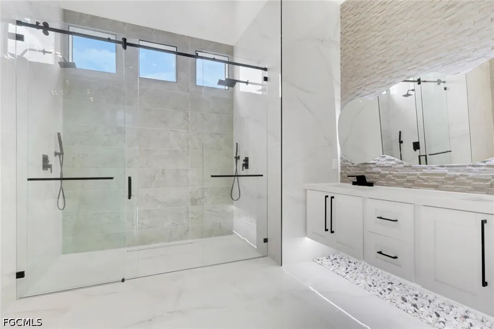 SE 17th Street Cape Coral, FL 33990