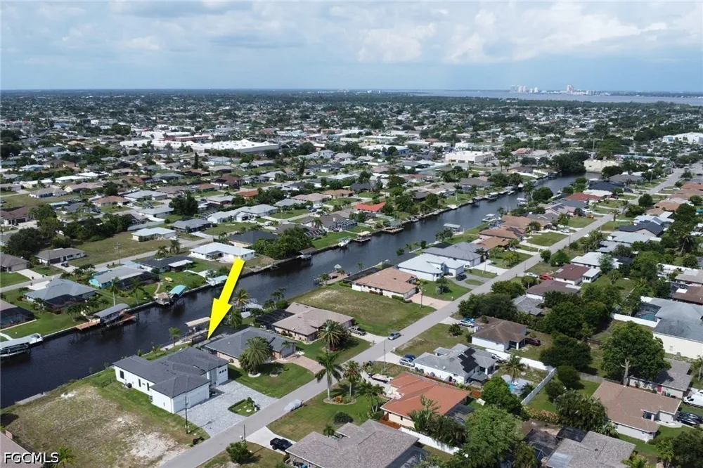 SE 17th Street Cape Coral, FL 33990