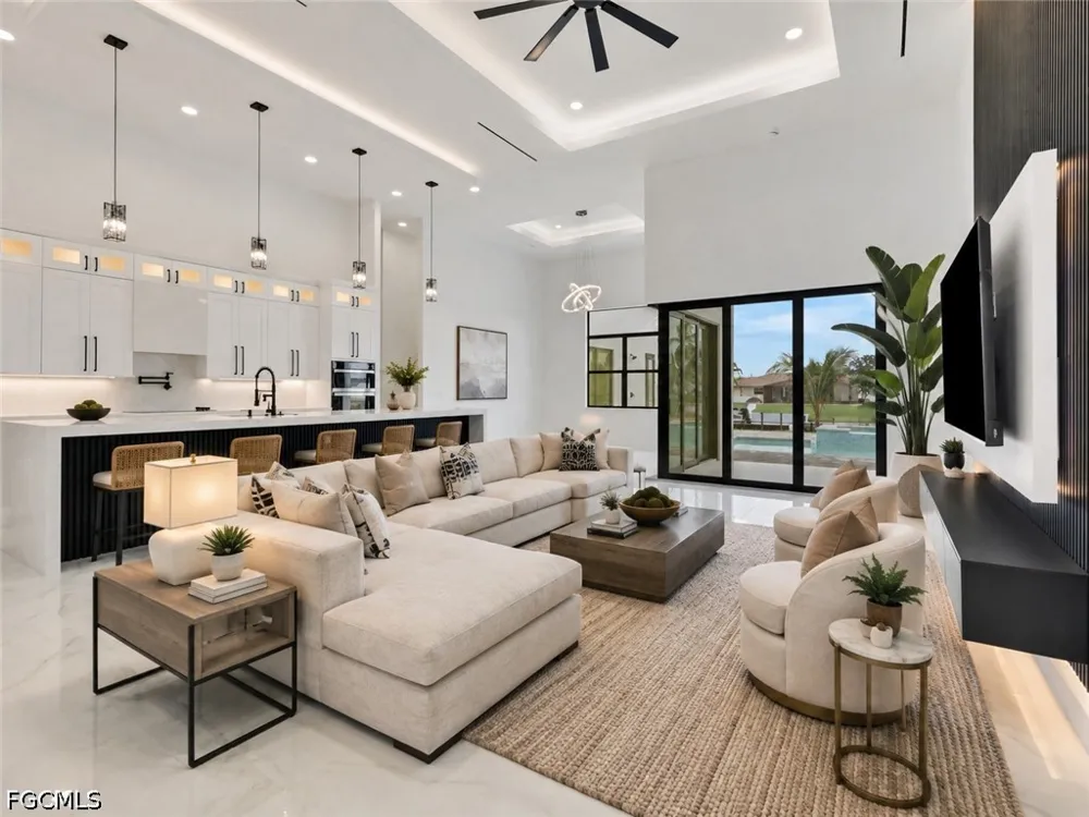 SE 17th Street Cape Coral, FL 33990