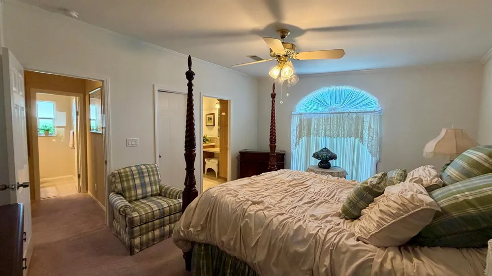 621 Puffin Drive Barefoot Bay, FL 32976