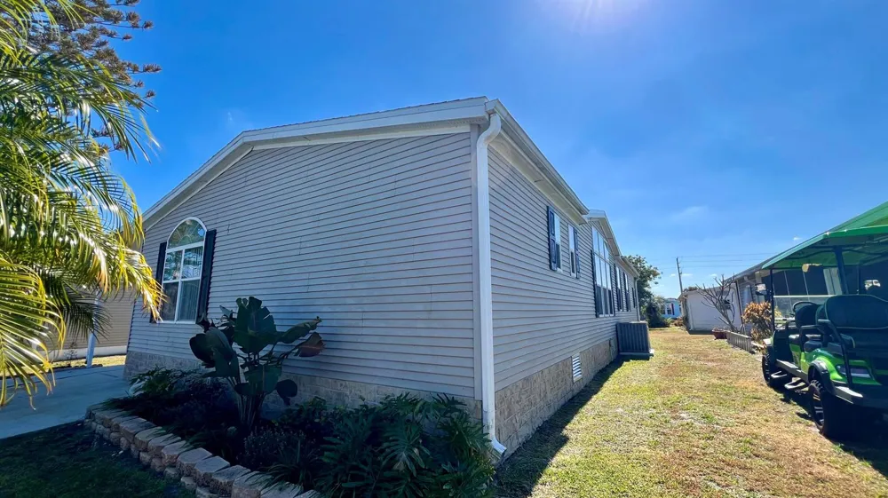 621 Puffin Drive Barefoot Bay, FL 32976