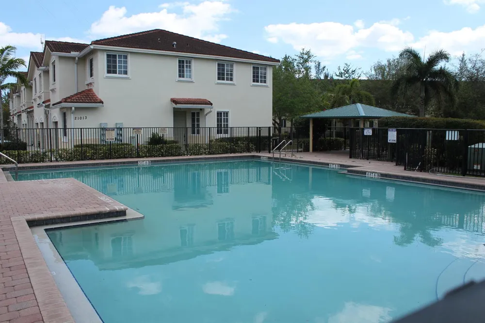 21211 NW 14th Place #3-27 Miami Gardens, FL 33169