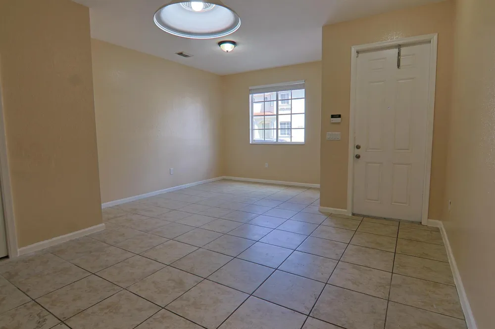 21211 NW 14th Place #3-27 Miami Gardens, FL 33169