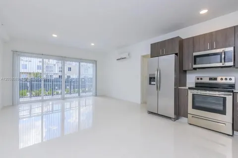 25850 SW 140th Ct #4-301