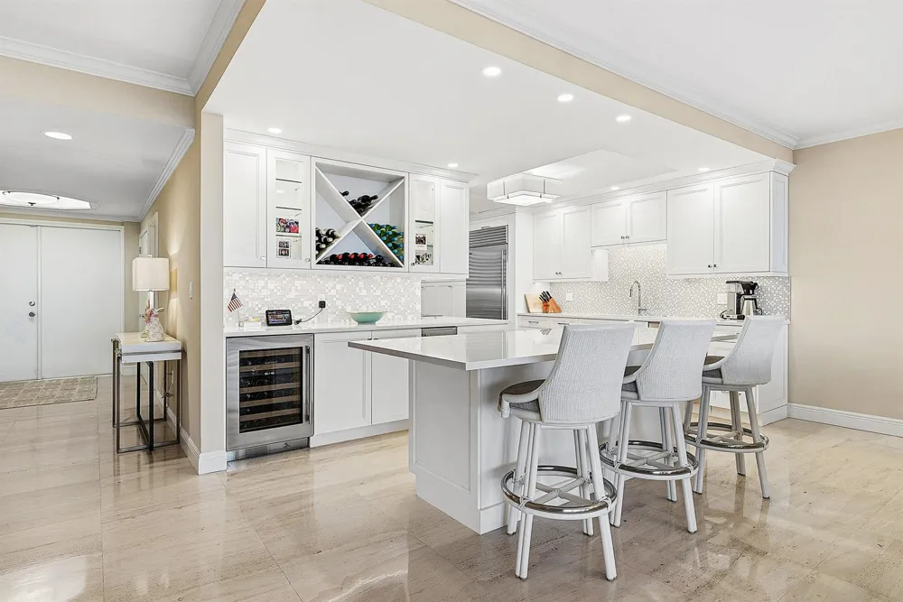 2001 SE Sailfish Point Boulevard #313 Stuart, FL 34996