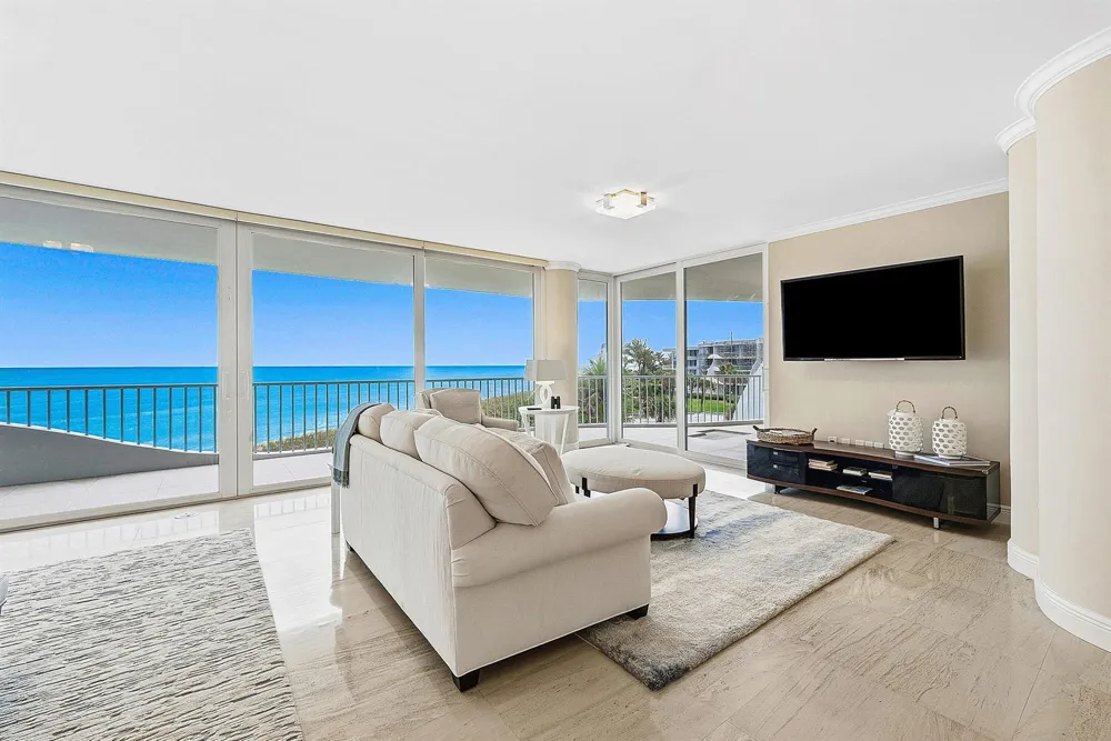 2001 SE Sailfish Point Boulevard #313 Stuart, FL 34996