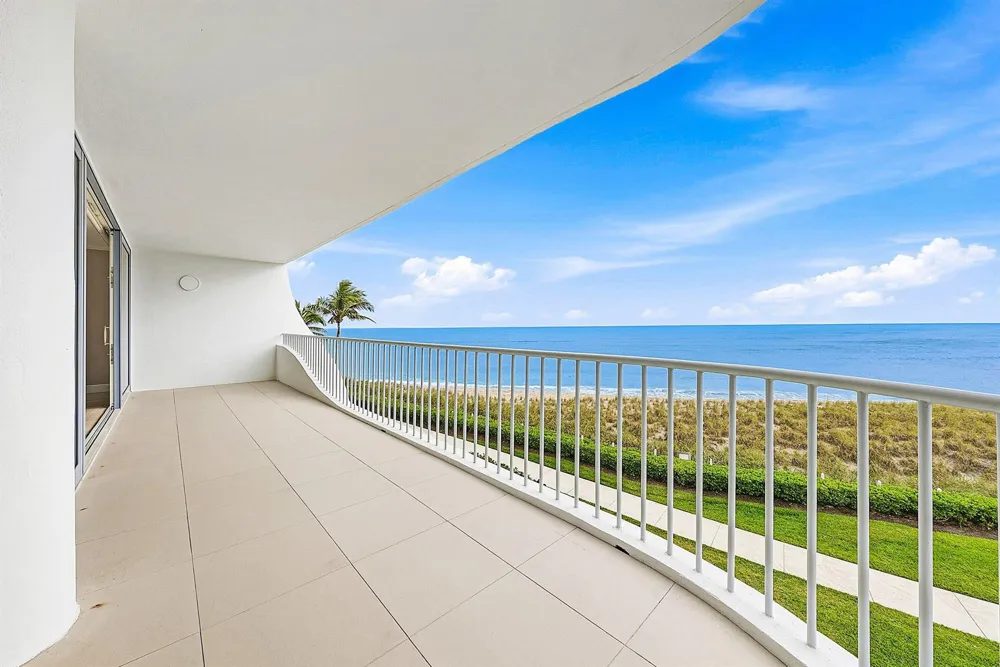 2001 SE Sailfish Point Boulevard #313 Stuart, FL 34996