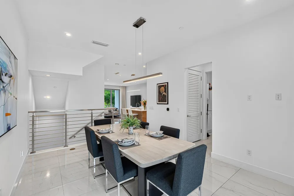 4130 NW 17th Avenue Boca Raton, FL 33431