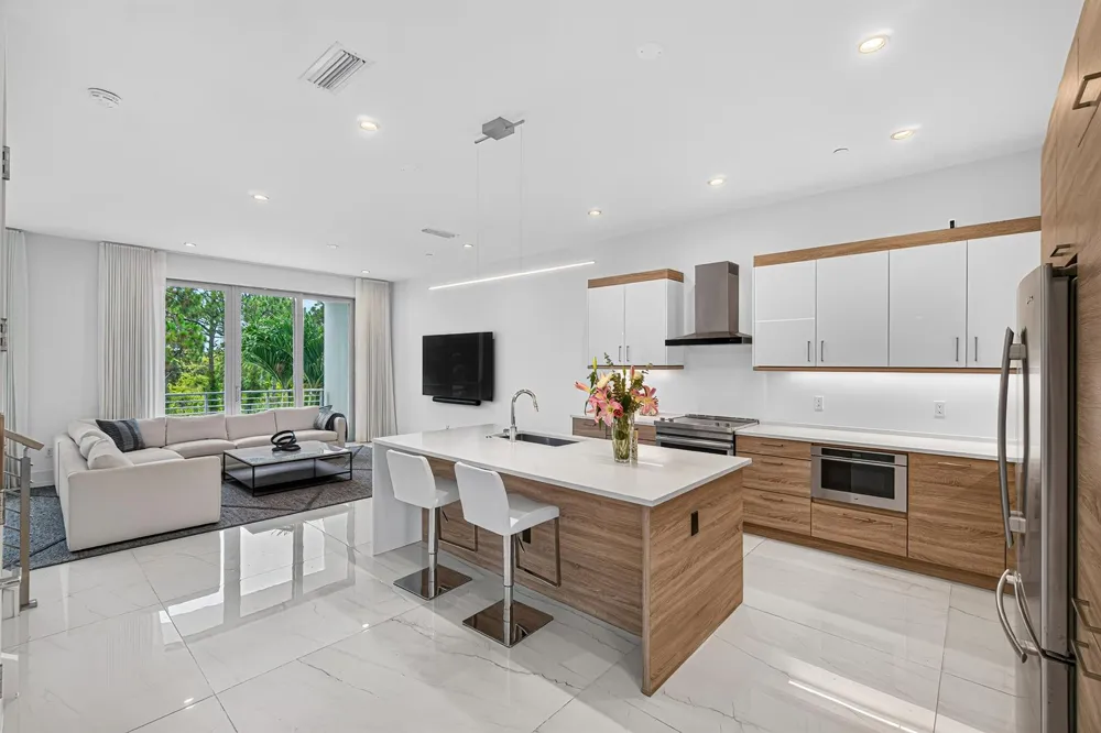 4130 NW 17th Avenue Boca Raton, FL 33431