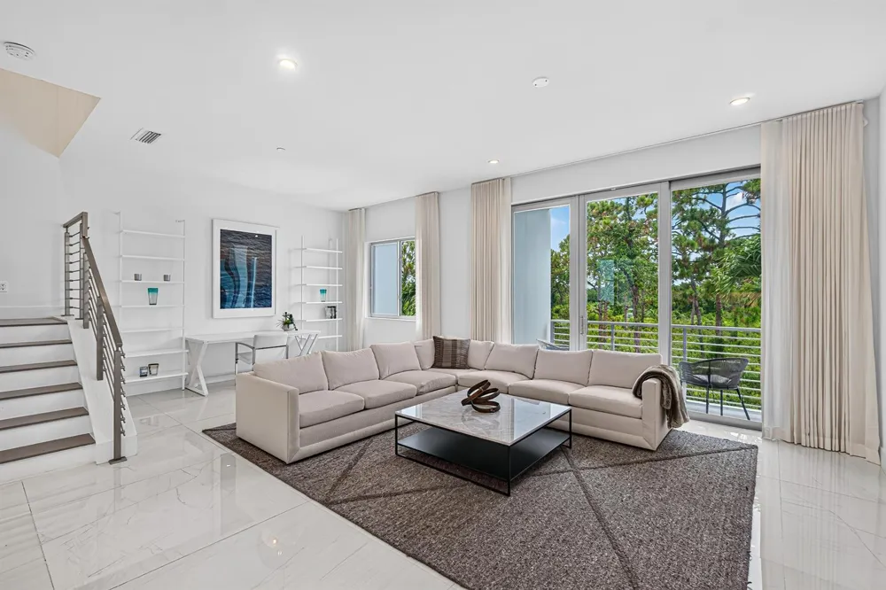 4130 NW 17th Avenue Boca Raton, FL 33431