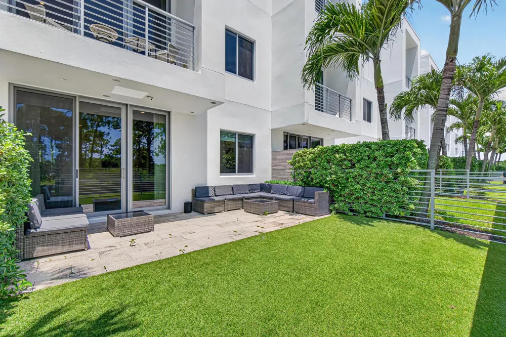 4130 NW 17th Avenue Boca Raton, FL 33431