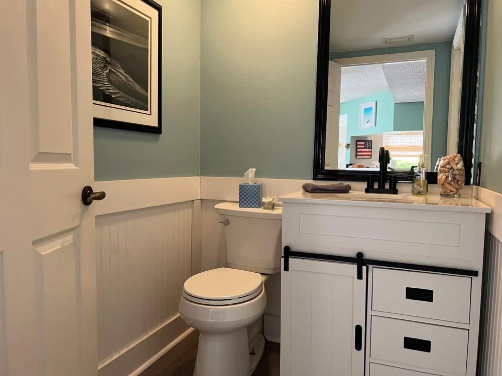 13 Uno Lago Drive Juno Beach, FL 33408