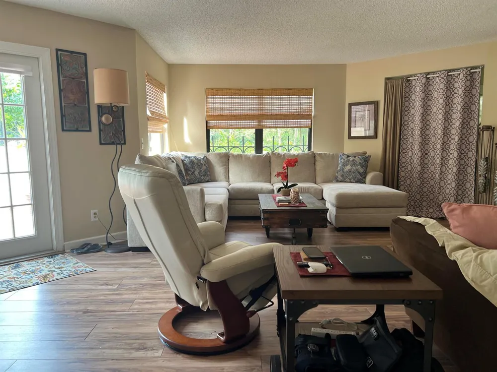 13 Uno Lago Drive Juno Beach, FL 33408