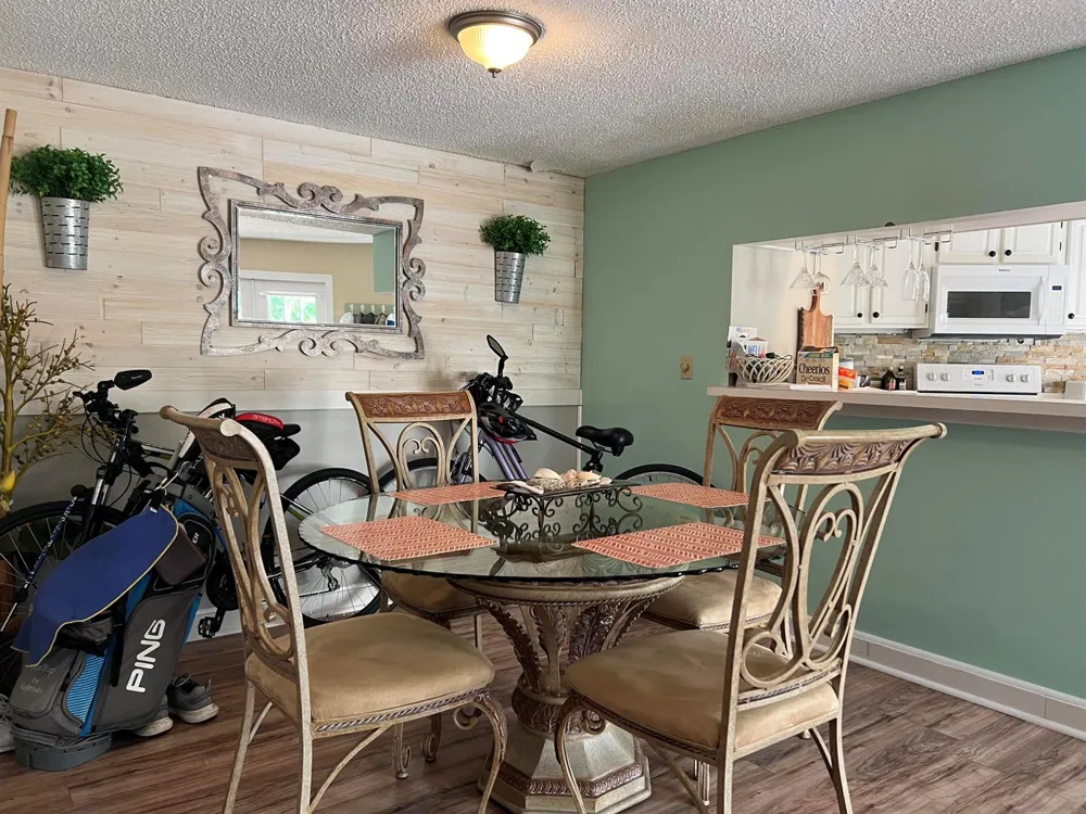 13 Uno Lago Drive Juno Beach, FL 33408