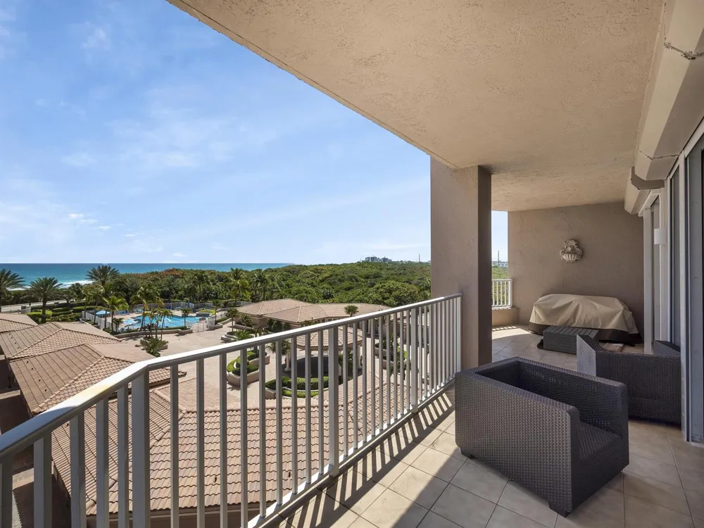 700 Ocean Royale Way #401 Juno Beach, FL 33408