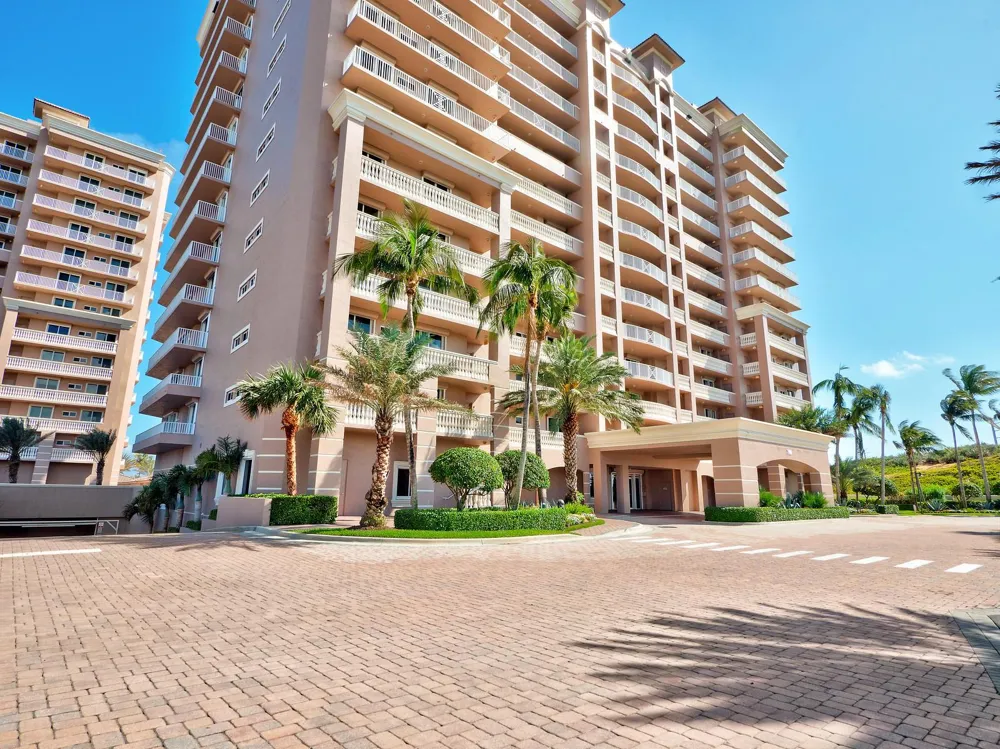 700 Ocean Royale Way #401 Juno Beach, FL 33408