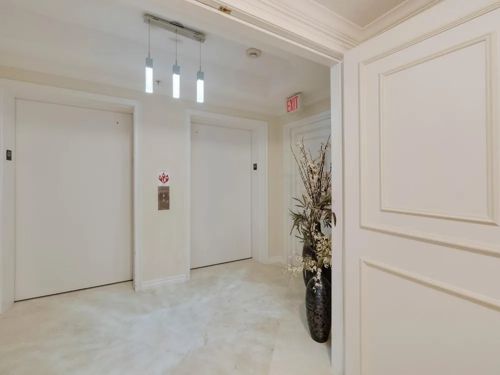 700 Ocean Royale Way #401 Juno Beach, FL 33408