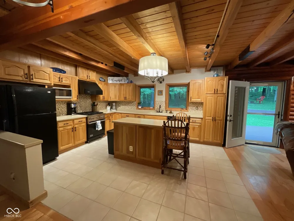 7760 E 290 S Rockville, IN 47872
