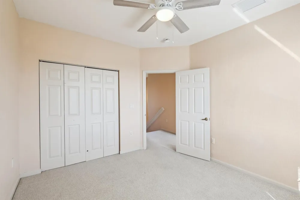 2584 SW Stockbridge Sq Square SW Vero Beach, FL 32962