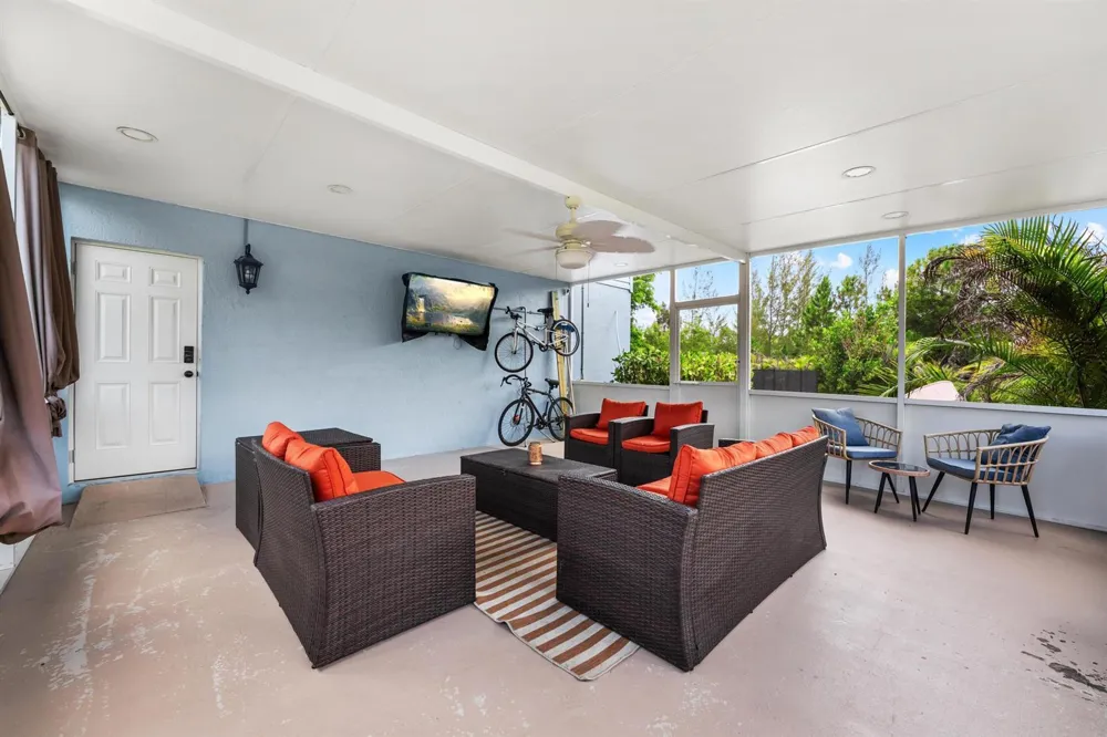 16931 93rd Road Loxahatchee, FL 33470