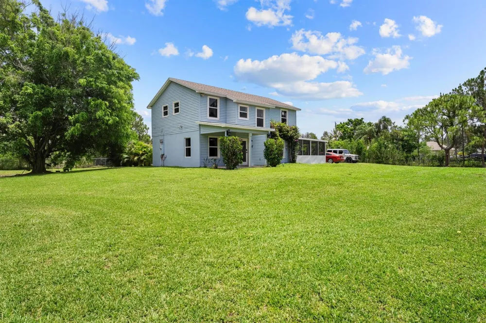 16931 93rd Road Loxahatchee, FL 33470