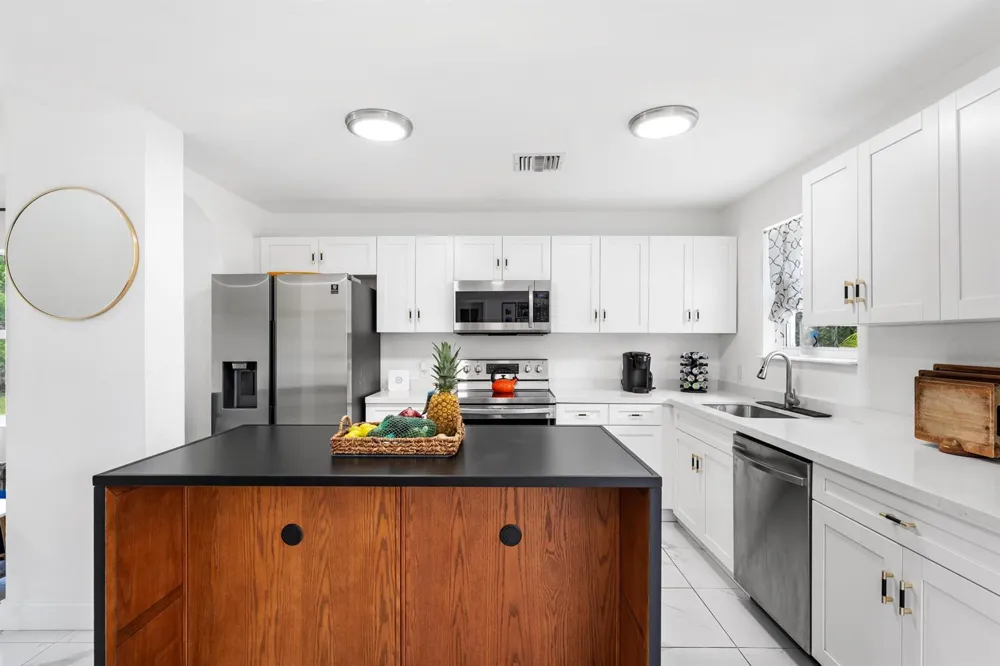 16931 93rd Road Loxahatchee, FL 33470