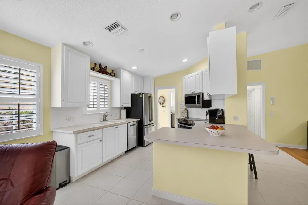 8522 SE Retreat Drive Hobe Sound, FL 33455