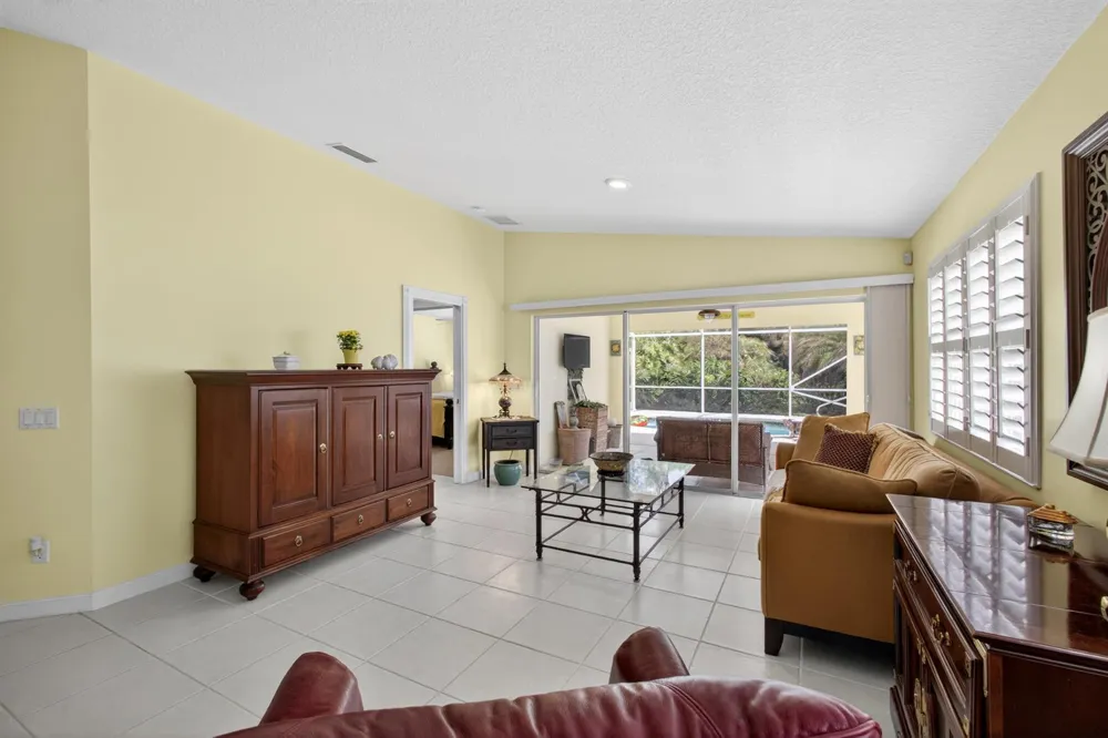 8522 SE Retreat Drive Hobe Sound, FL 33455