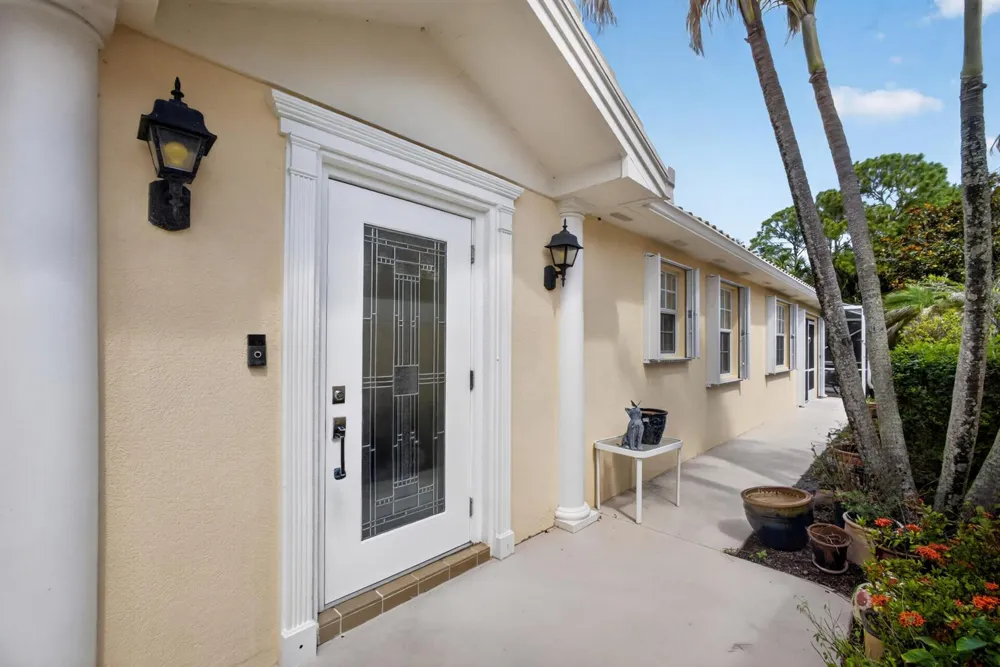 8522 SE Retreat Drive Hobe Sound, FL 33455