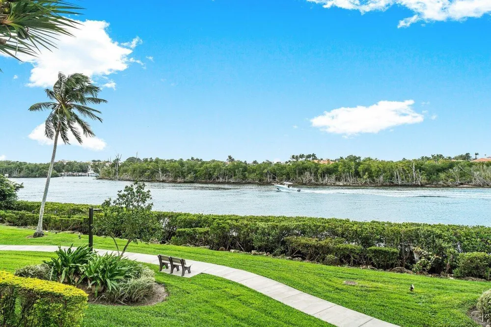 4201 Ocean Boulevard #1801 Boca Raton, FL 33431