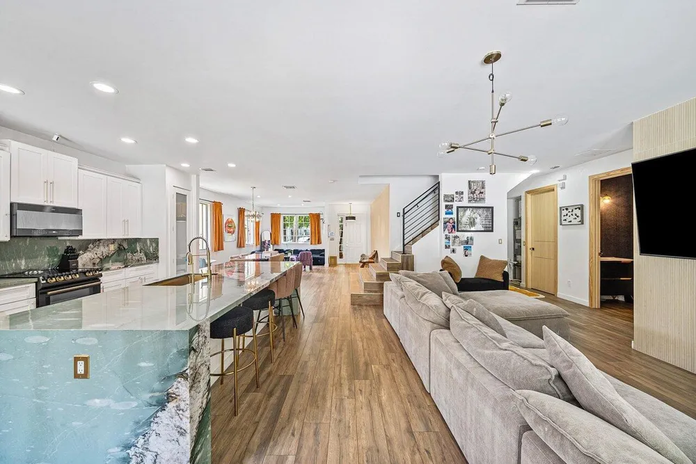10223 Boca Vista Drive Boca Raton, FL 33498
