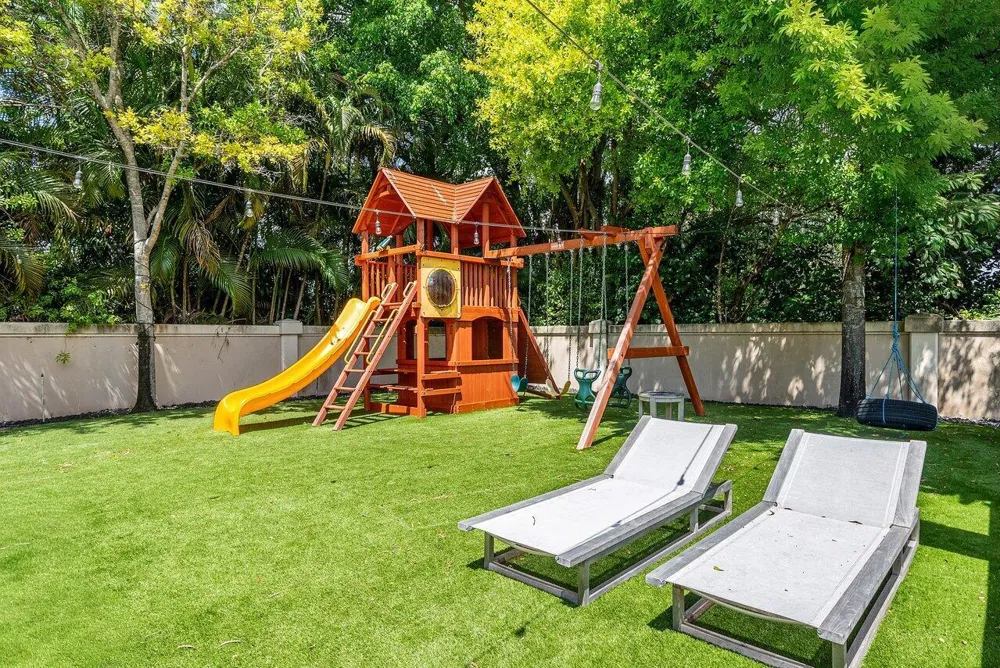 10223 Boca Vista Drive Boca Raton, FL 33498