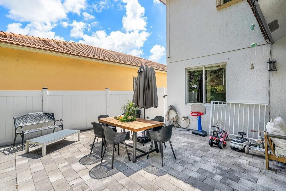 10223 Boca Vista Drive Boca Raton, FL 33498