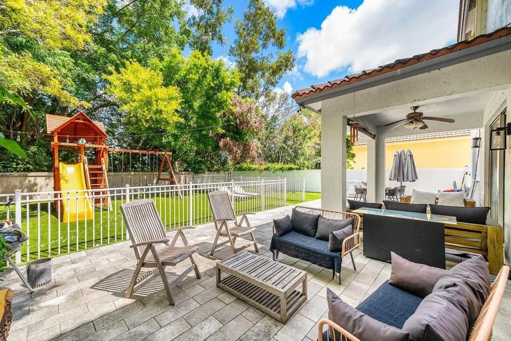 10223 Boca Vista Drive Boca Raton, FL 33498