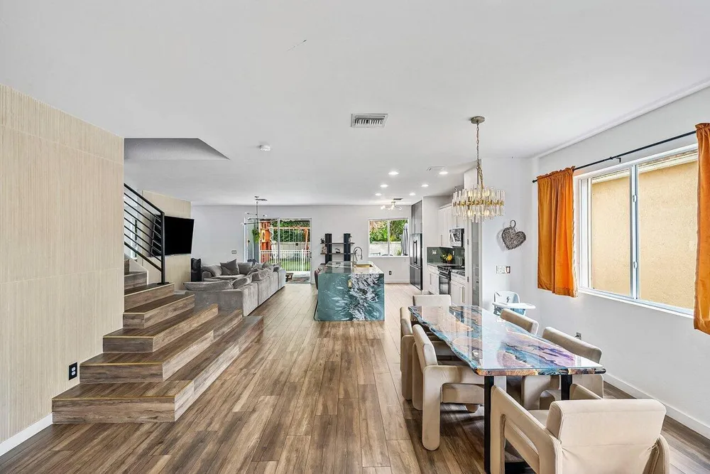 10223 Boca Vista Drive Boca Raton, FL 33498