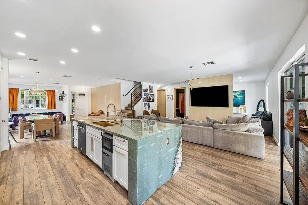 10223 Boca Vista Drive Boca Raton, FL 33498