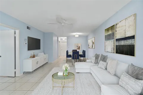 2050 NE 39th Street #302e