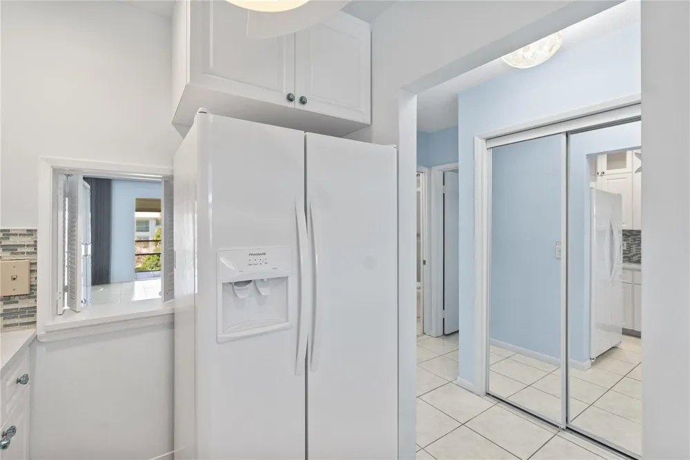 2050 NE 39th Street #302e Lighthouse Point, FL 33064