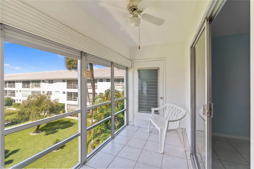 2050 NE 39th Street #302e Lighthouse Point, FL 33064