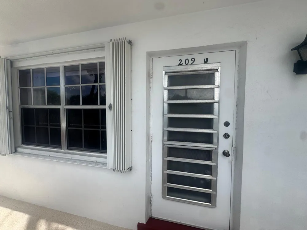 2050 NE 39th Street #209w Lighthouse Point, FL 33064