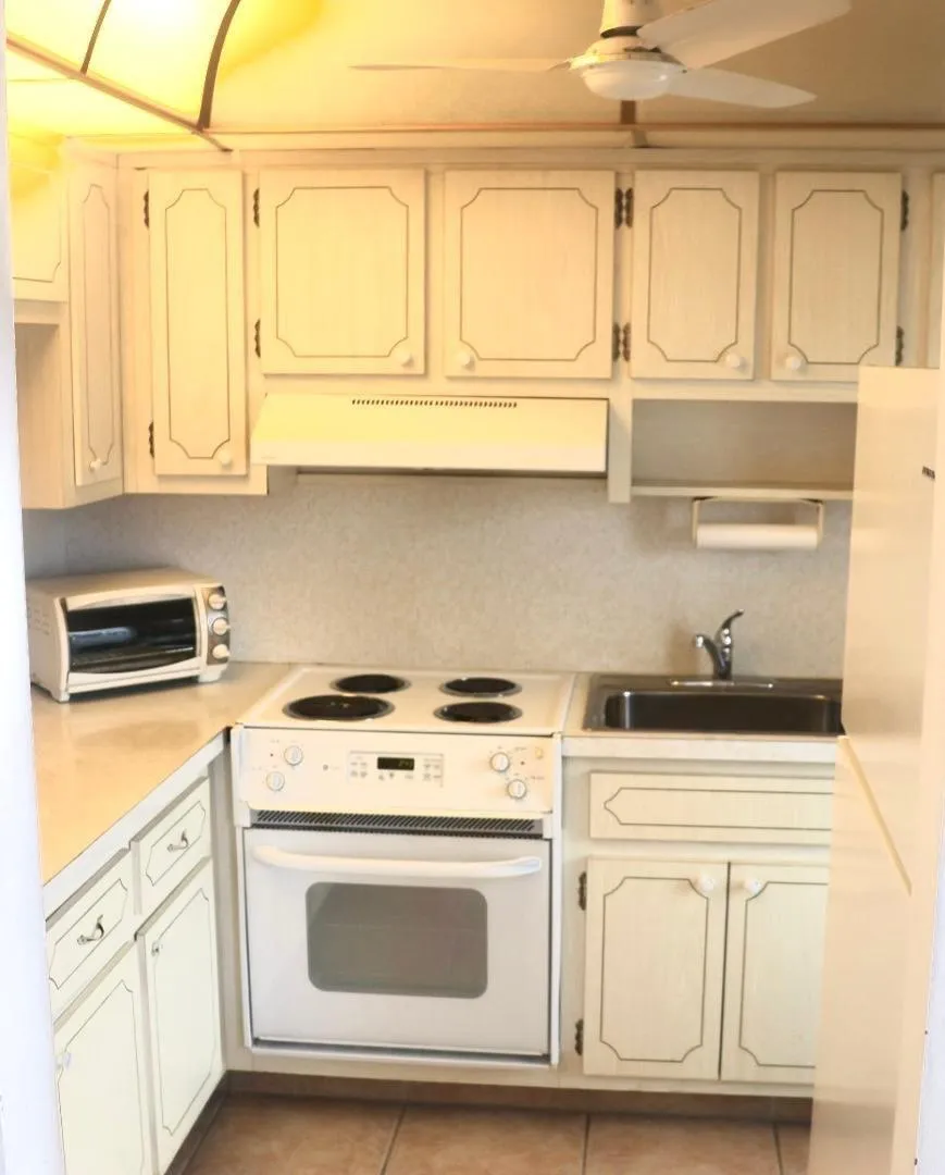 2050 NE 39th Street #209w Lighthouse Point, FL 33064