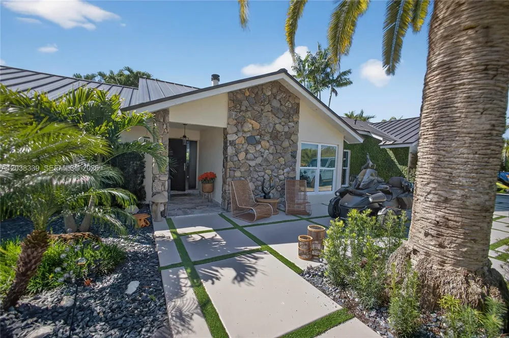 15050 SW 167th St Miami, FL 33187