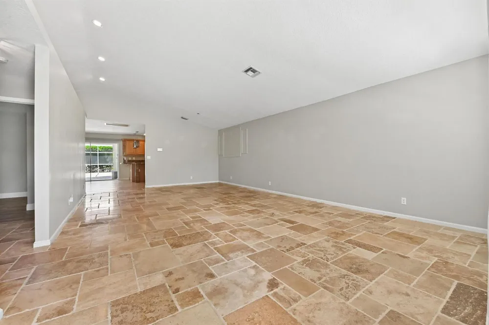 1163 Peninsula Way 