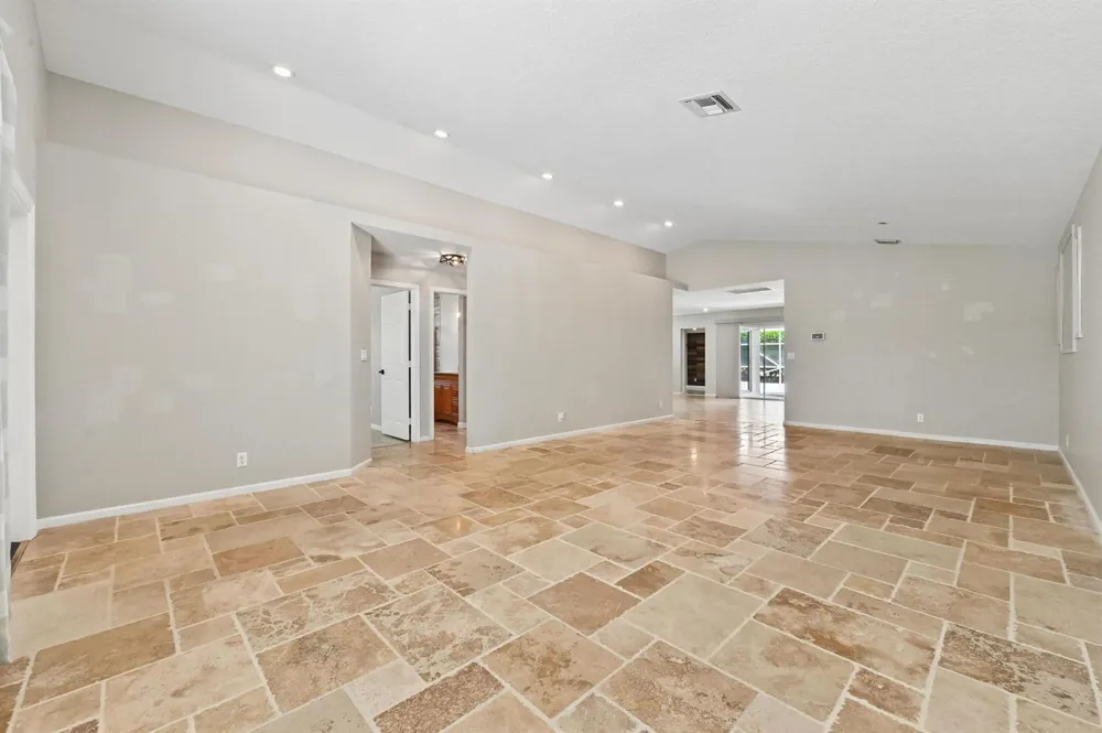 1163 Peninsula Way 