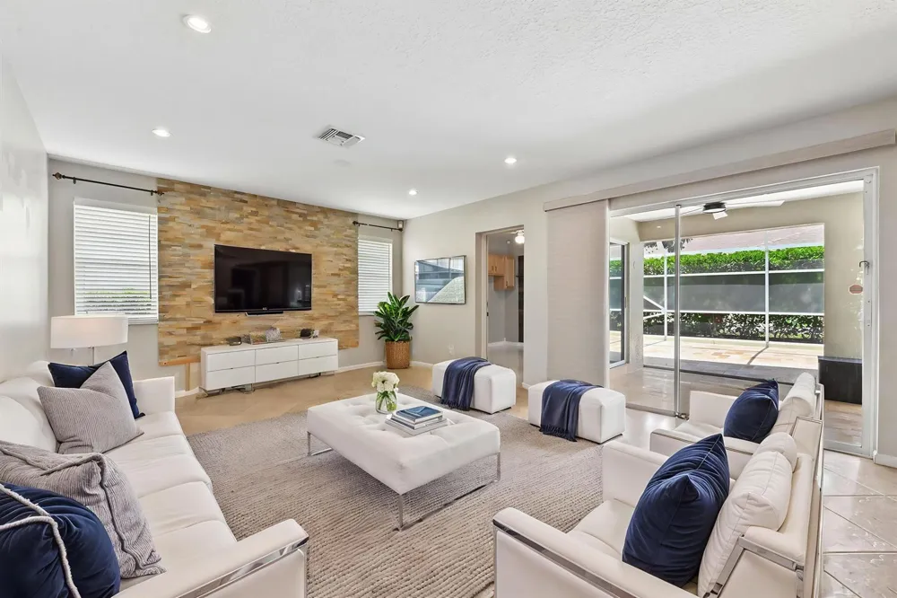 1163 Peninsula Way 