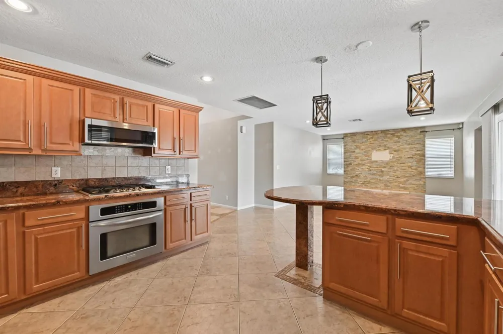 1163 Peninsula Way 