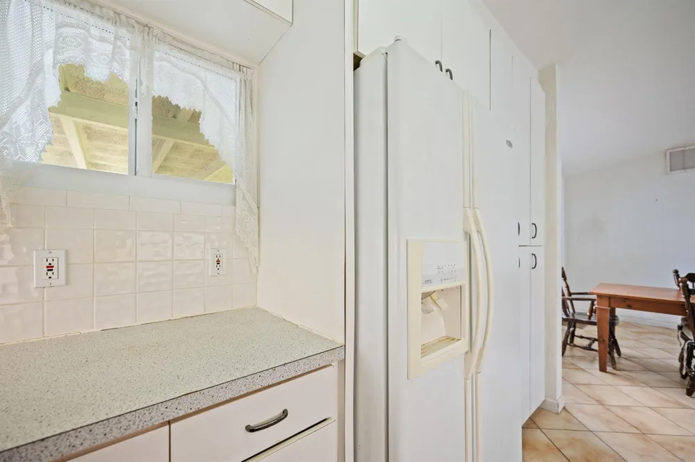 2637 Marathon Lane Fort Lauderdale, FL 33312