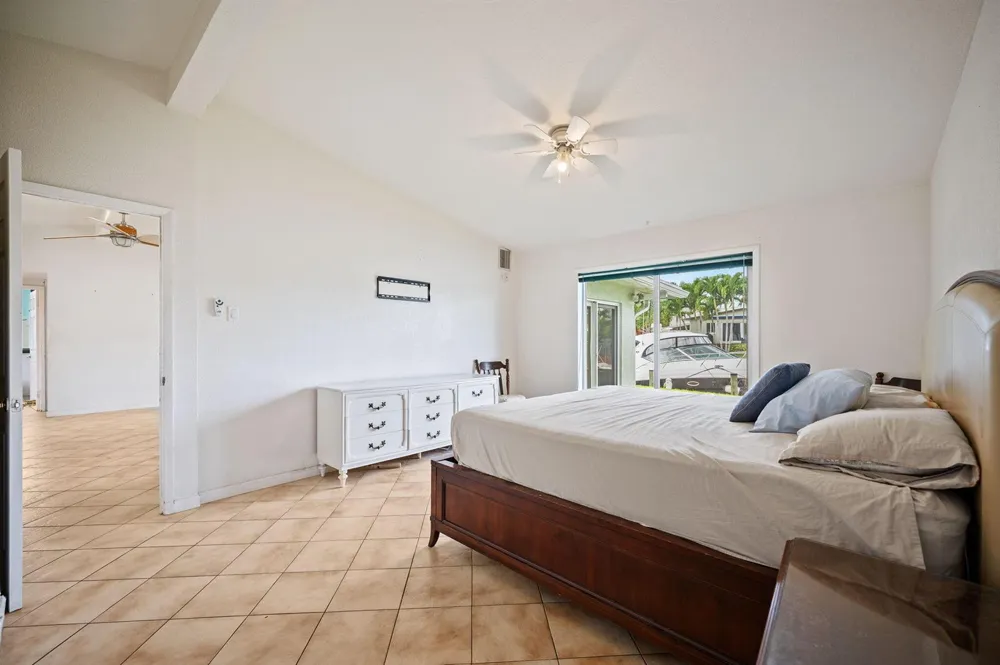 2637 Marathon Lane Fort Lauderdale, FL 33312