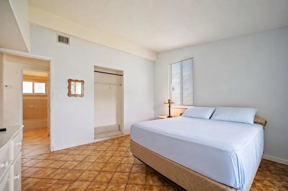 2637 Marathon Lane Fort Lauderdale, FL 33312